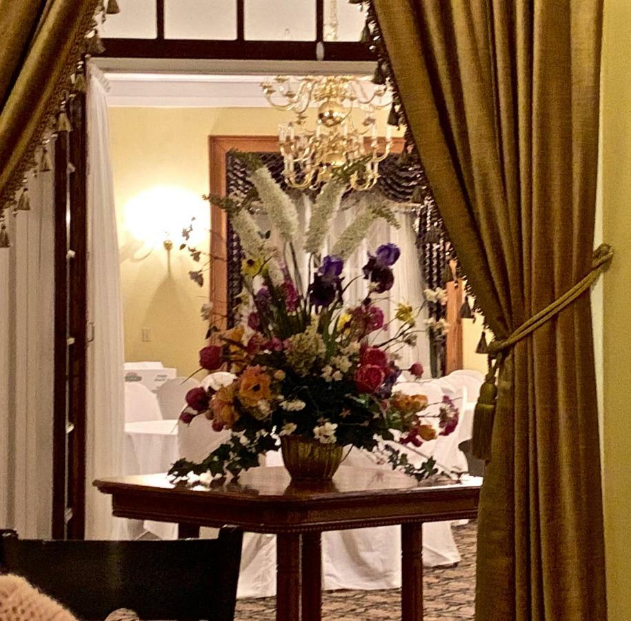 The Stockade Inn Schenectady Ngoại thất bức ảnh